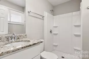 2427 Carrington Ct, Charlotte, NC 28208 - Photo 25