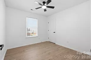 3432 Kelsey Emma Ct, Charlotte, NC 28269 - Photo 17