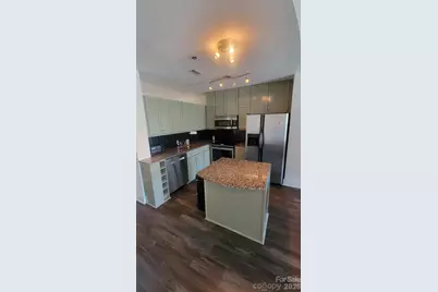 505 E 6th Street Street #1006, Charlotte, NC 28202 - Photo 9