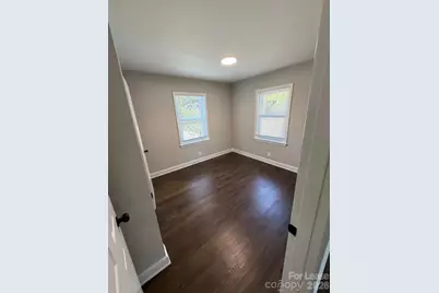 1900 Welch Place #1, Charlotte, NC 28216 - Photo 5