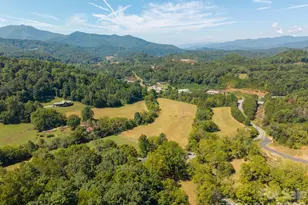 1846 Sunset Farms Rd, Whittier, NC 28789 - Photo 11
