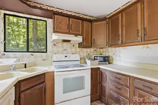 151 Tiger Lily Ln, Waynesville, NC 28786 - Photo 11