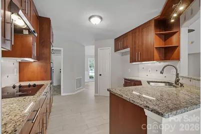 10243 Fairway Ridge Road, Charlotte, NC 28277 - Photo 11