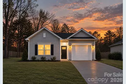 1009 E Catawba Street, Lincolnton, NC 28092 - Photo 1