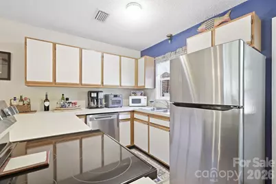 102 Brandywine Drive #C2, Conover, NC 28613 - Photo 13
