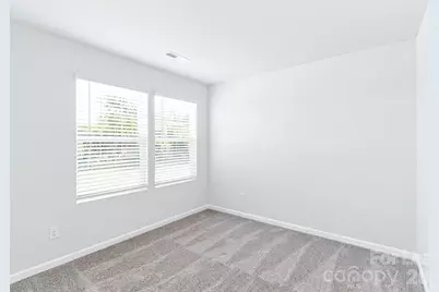 233 W Grover Street, Shelby, NC 28150 - Photo 11