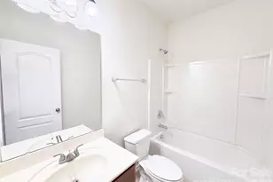 7230 Kinley Commons Ln, Charlotte, NC 28278 - Photo 17