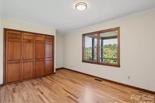 727 E Lyda Rd, Hendersonville, NC 28792 - Photo 13