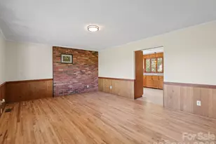 727 E Lyda Rd, Hendersonville, NC 28792 - Photo 5