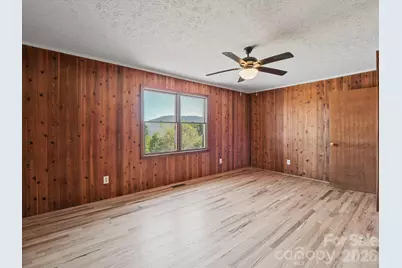 727 E Lyda Road, Hendersonville, NC 28792 - Photo 19