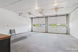 727 E Lyda Rd, Hendersonville, NC 28792 - Photo 23