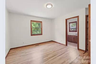 727 E Lyda Road, Hendersonville, NC 28792 - Photo 21