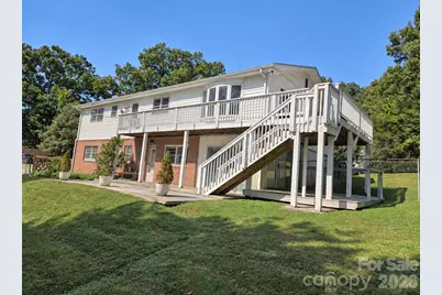 414 Heather Circle, Hendersonville, NC 28739 - Photo 3