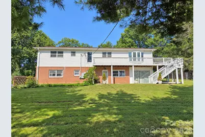 414 Heather Circle, Hendersonville, NC 28739 - Photo 27