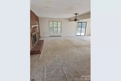 414 Heather Circle, Hendersonville, NC 28739 - Photo 5