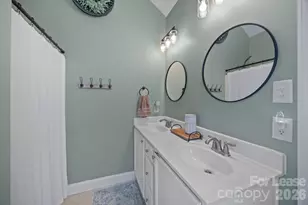 1667 Warwick Ct, Lincolnton, NC 28092 - Photo 31