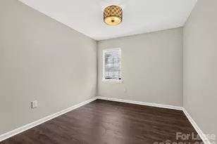 1521 Sumter Ave, Charlotte, NC 28208 - Photo 17