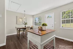 1521 Sumter Ave, Charlotte, NC 28208 - Photo 11