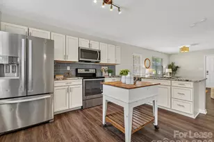 1521 Sumter Ave, Charlotte, NC 28208 - Photo 9