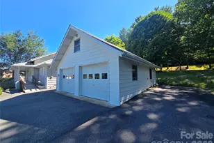 159 Hubert St, Newland, NC 28657 - Photo 29