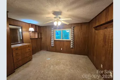 159 Hubert Street, Newland, NC 28657 - Photo 15