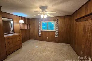159 Hubert St, Newland, NC 28657 - Photo 15
