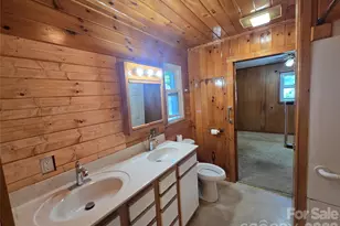 159 Hubert St, Newland, NC 28657 - Photo 17