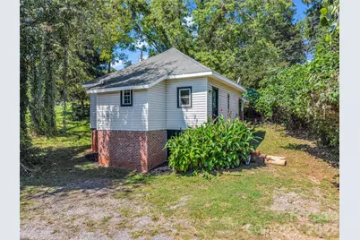 795 W Tate Street, Marion, NC 28752 - Photo 3