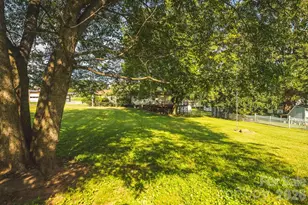 12 1st Ave Dr SE, Taylorsville, NC 28681 - Photo 35