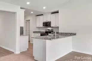 1637 Nia Rd, Charlotte, NC 28215 - Photo 5