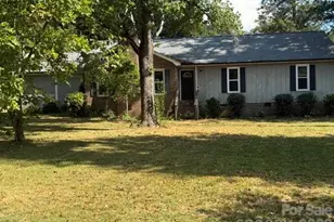 1011 Robin Ln, Rock Hill, SC 29730 - Photo 1