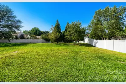 4125 Brawer Farm Drive, Charlotte, NC 28269 - Photo 15