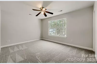 4125 Brawer Farm Drive, Charlotte, NC 28269 - Photo 9