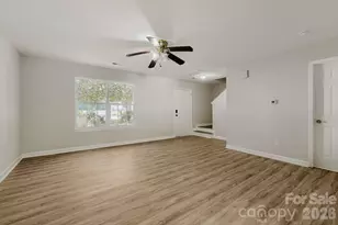 4125 Brawer Farm Dr, Charlotte, NC 28269 - Photo 7