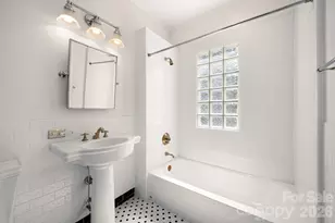 2334 E 7th St, Charlotte, NC 28204 - Photo 19