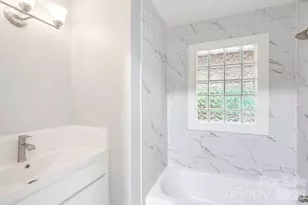1733 Merry Oaks Rd, Charlotte, NC 28205 - Photo 29