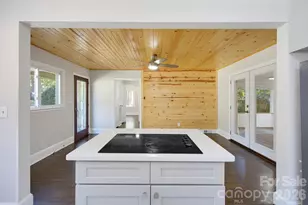 1733 Merry Oaks Rd, Charlotte, NC 28205 - Photo 19