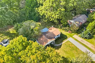 1733 Merry Oaks Rd, Charlotte, NC 28205 - Photo 41