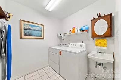 81 Emerald Point Drive, Taylorsville, NC 28681 - Photo 25