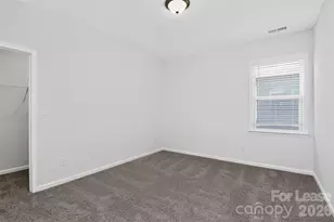 11225 Lochmere Rd, Charlotte, NC 28278 - Photo 33