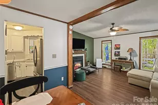 1156 Crab Creek Rd, Hendersonville, NC 28739 - Photo 7