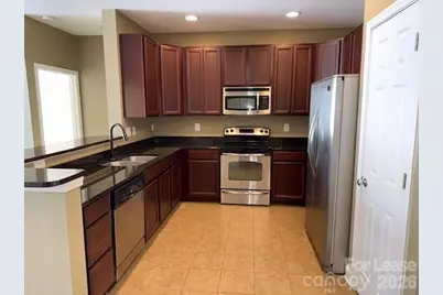 1000 E Woodlawn Road E #303, Charlotte, NC 28209 - Photo 3