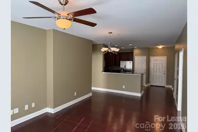 1000 E Woodlawn Road E #303, Charlotte, NC 28209 - Photo 11