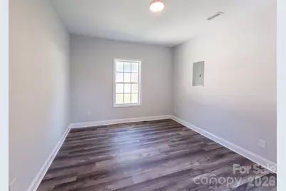 604 Stewart Court, Statesville, NC 28677 - Photo 9
