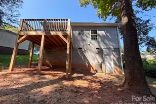 604 Stewart Ct, Statesville, NC 28677 - Photo 5