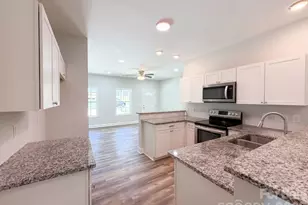 604 Stewart Ct, Statesville, NC 28677 - Photo 11
