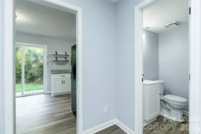 300 E Charlotte Avenue #6, Mount Holly, NC 28120 - Photo 7