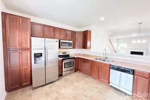 152 Clydesdale Ct, Matthews, NC 28104 - Photo 9