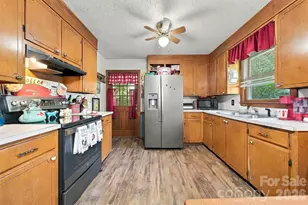 3115 10th Ave NE, Conover, NC 28613 - Photo 7