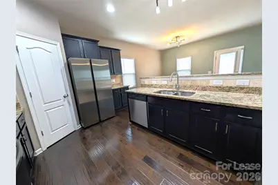 9223 Avery Meadows Drive, Charlotte, NC 28216 - Photo 5